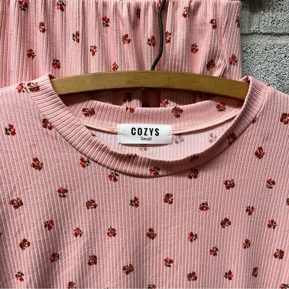 New Cozys Pajama Set - Picture 2 of 3